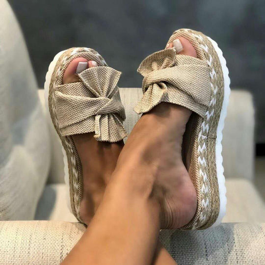 Damen Plateau Sandalen mit Knot-Detail für den Sommer 8