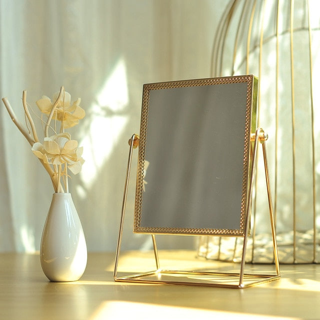 Damen Schminkspiegel Mit Licht und Doppelter Vergrößerung, Goldfinish 1
