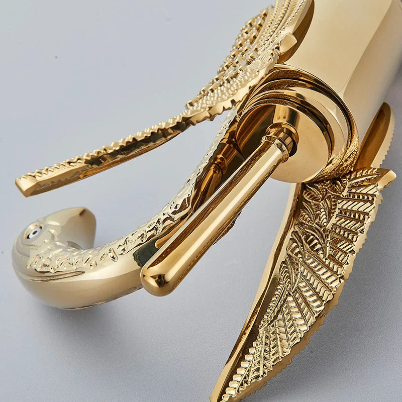 Einhand-Waschtischhahn Gold Modern für Badezimmer 5