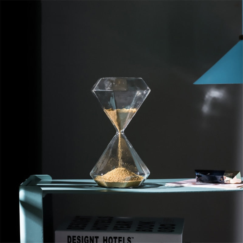 Kreative Sanduhr im Geometrischen Design für Modernes Dekor 4