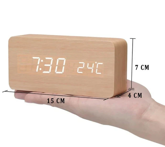 LED-Uhr für Männer und Frauen mit modernem Design 11