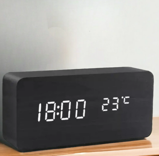 LED-Uhr für Männer und Frauen mit modernem Design 3