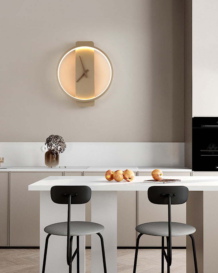 Moderne Wanduhr mit LED-Licht für stilvolle Räume 2