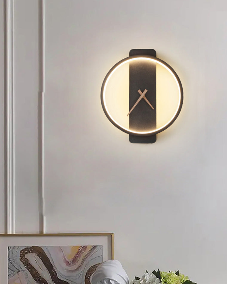 Moderne Wanduhr mit LED-Licht für stilvolle Räume 7
