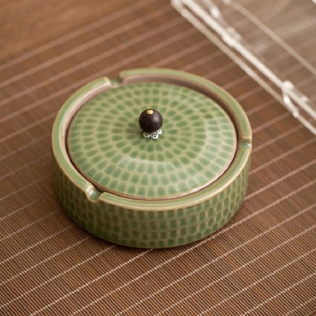 Retro Aschenbecher Mit Deckel Für Draußen Und Drinnen, Vintage Design Für Raucherbereiche 6