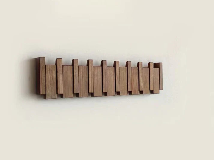 Wandgarderobe im Klavierdesign für stilvolle Aufbewahrung 2