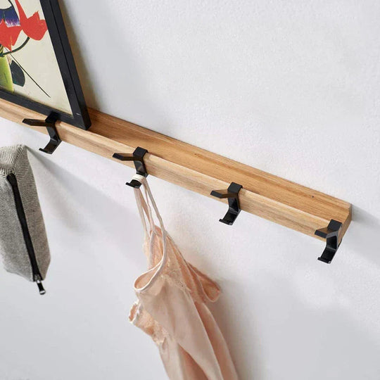 Wandgarderobe mit beweglichen Haken im skandinavischen Stil 1