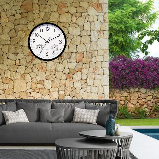 Wanduhr für den Außenbereich – Klassisches Design für Garten und Terrasse 4