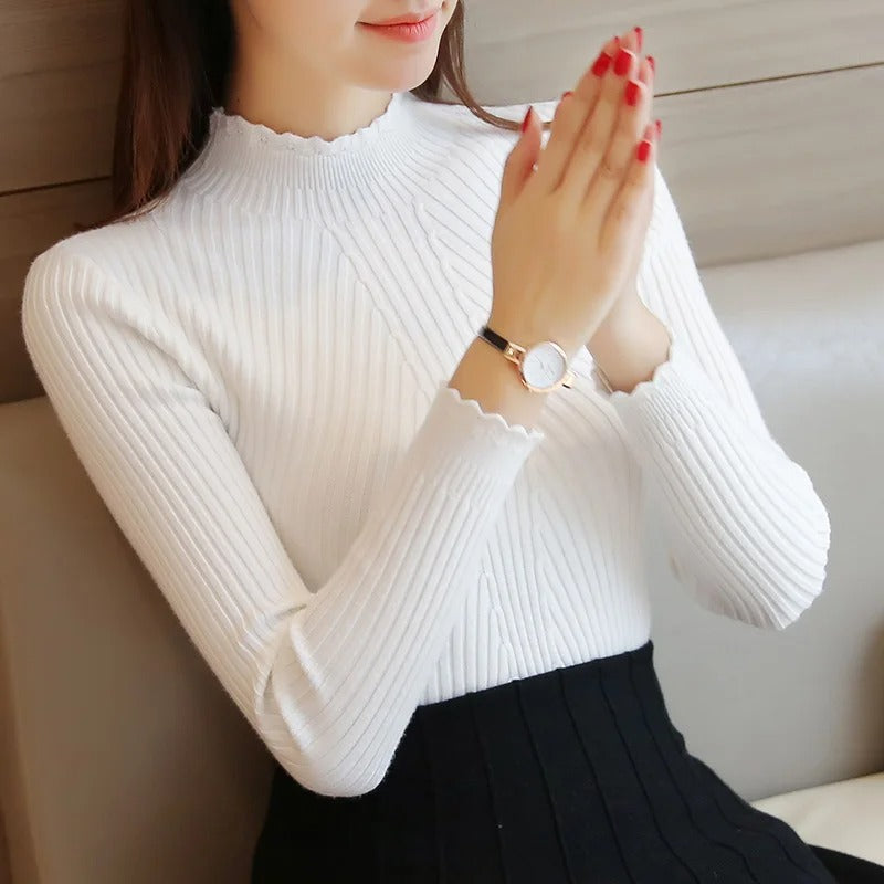 Strickpullover mit Rüschen am Hals